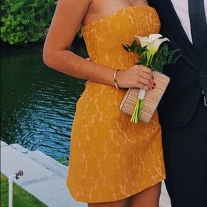YELLOW / MUSTARD EVERY WAY LACE MINI DRESS